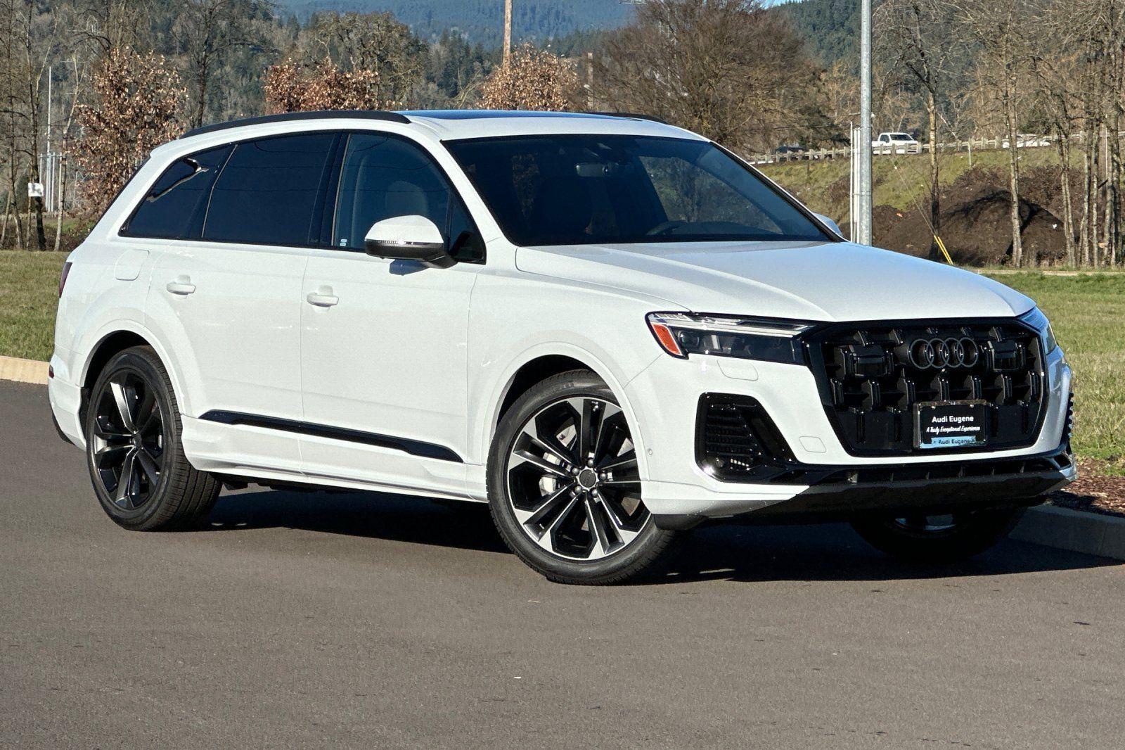 2026 Audi Q7 55 Premium Plus quattro Tiptronic's photo