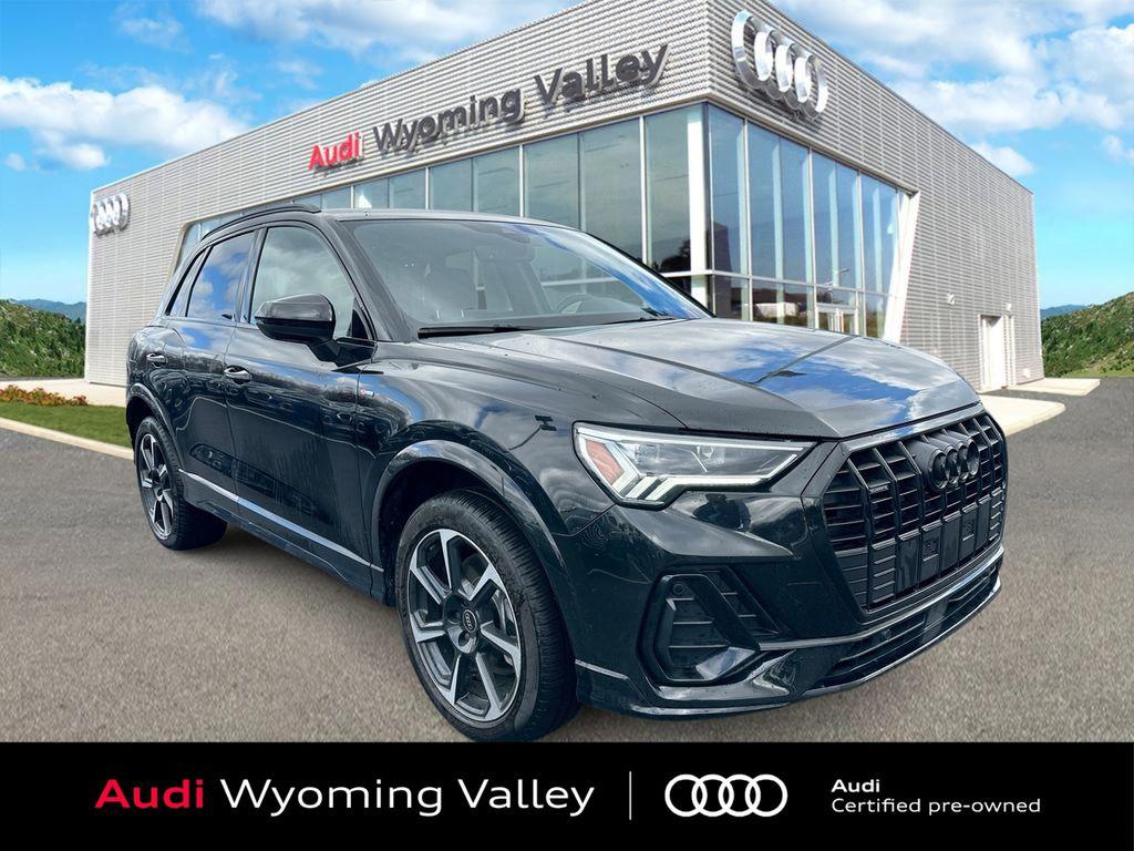 2025 Audi Q3 45 TFSI S Line Premium Plus quattro's photo
