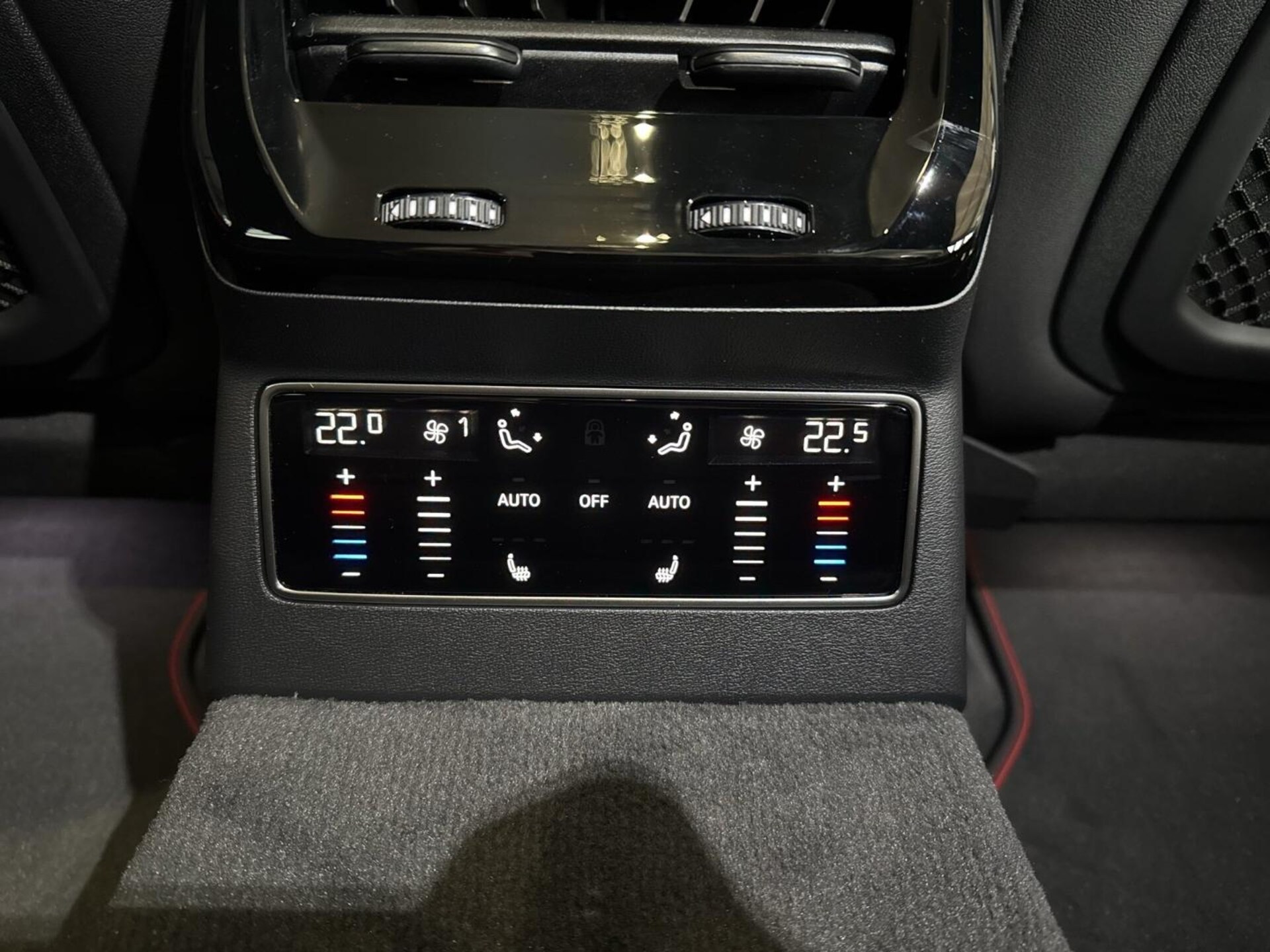 Audi A6 Avant edition one