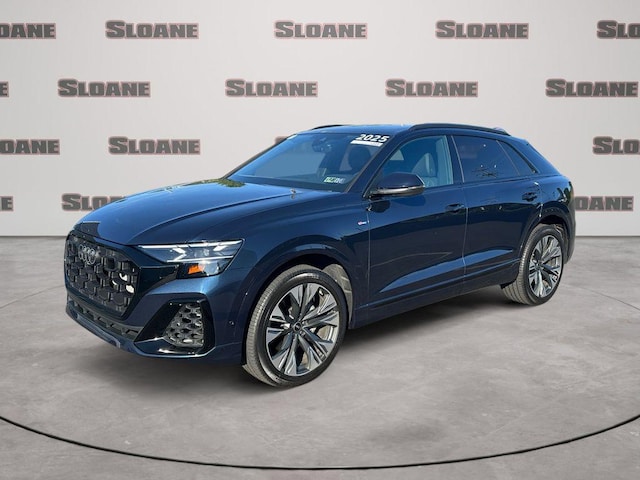 Photo of 2025 Audi Q8