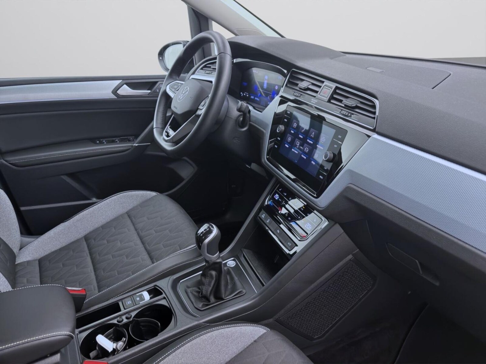 Volkswagen Touran – Bild 18