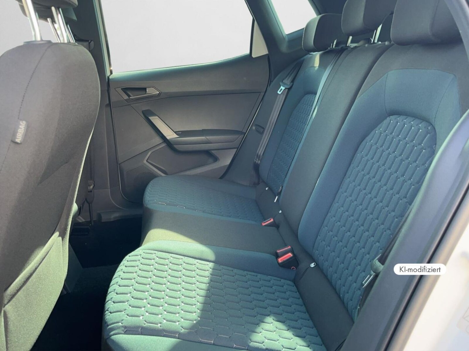 SEAT Arona – Bild 14