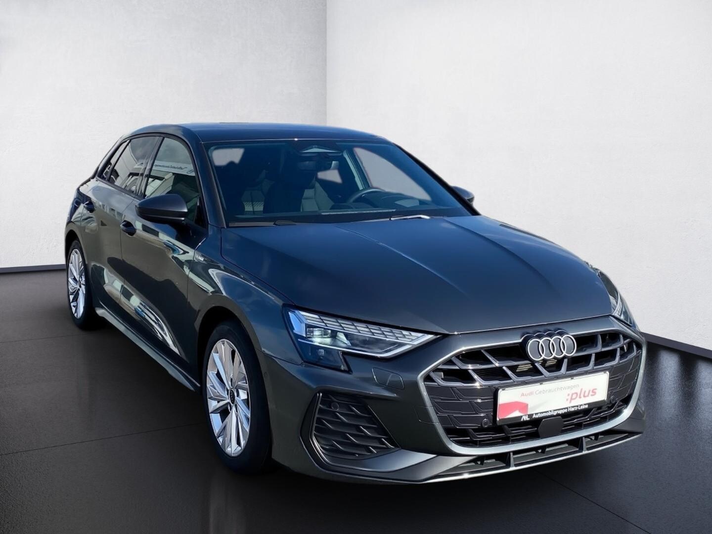 Bild über Audi A3 Sportback TFSI 110 kW S tronic - für weitere Informationen kontaktieren Sie den Audi Partner