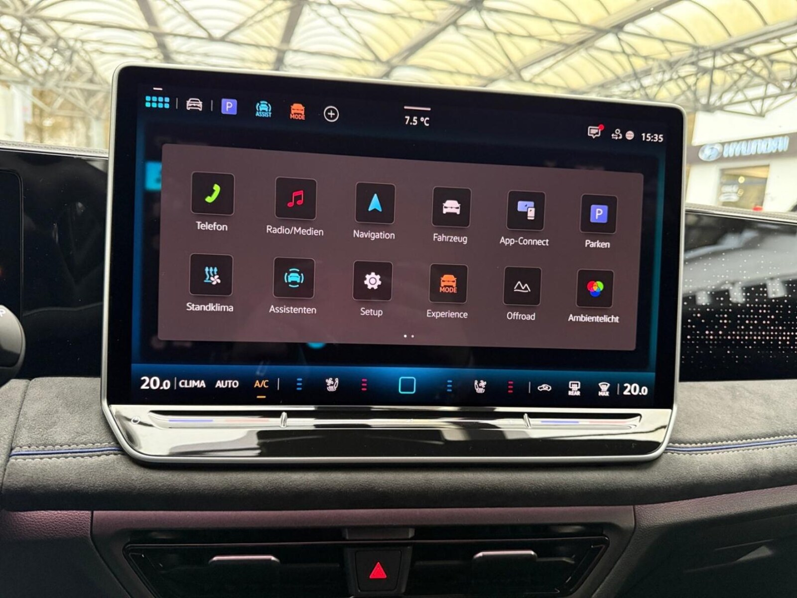 Volkswagen Tiguan – Bild 9