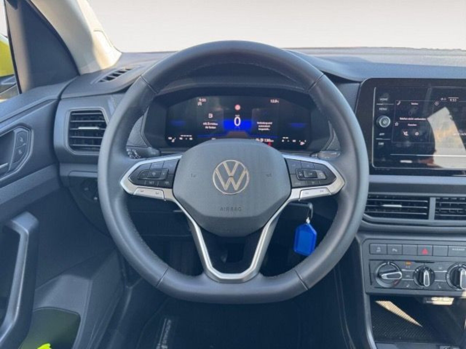 Volkswagen T-Cross – Bild 12