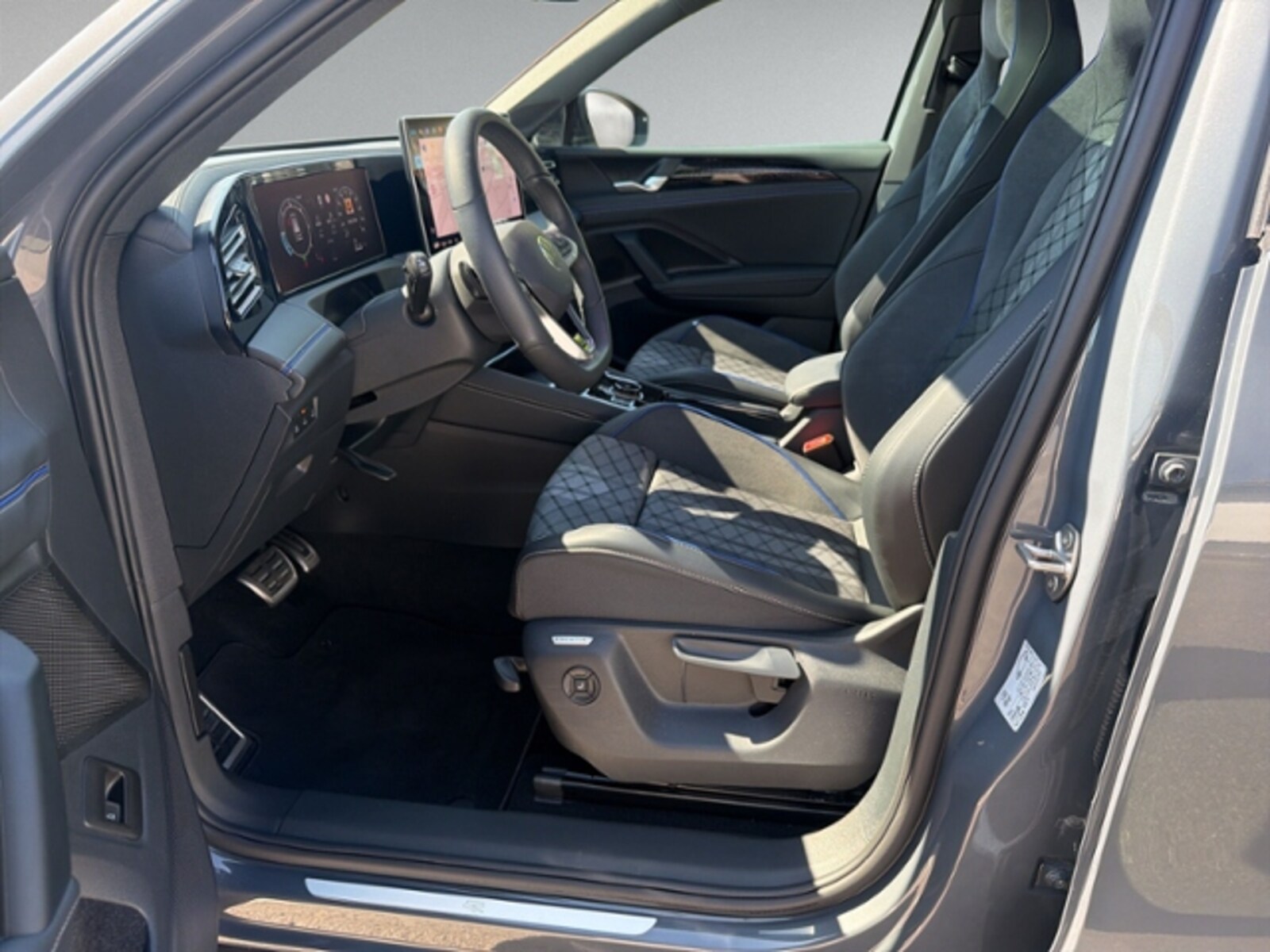 Volkswagen Tiguan – Bild 8