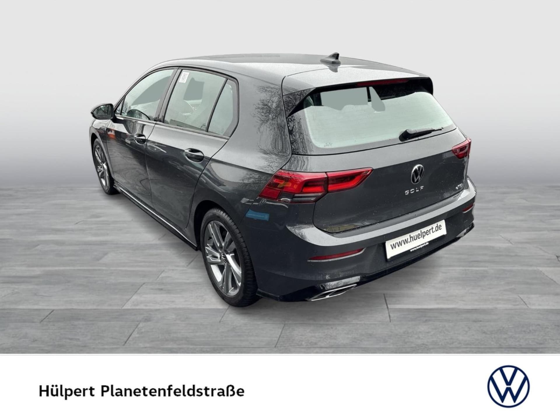Volkswagen Golf R-Line