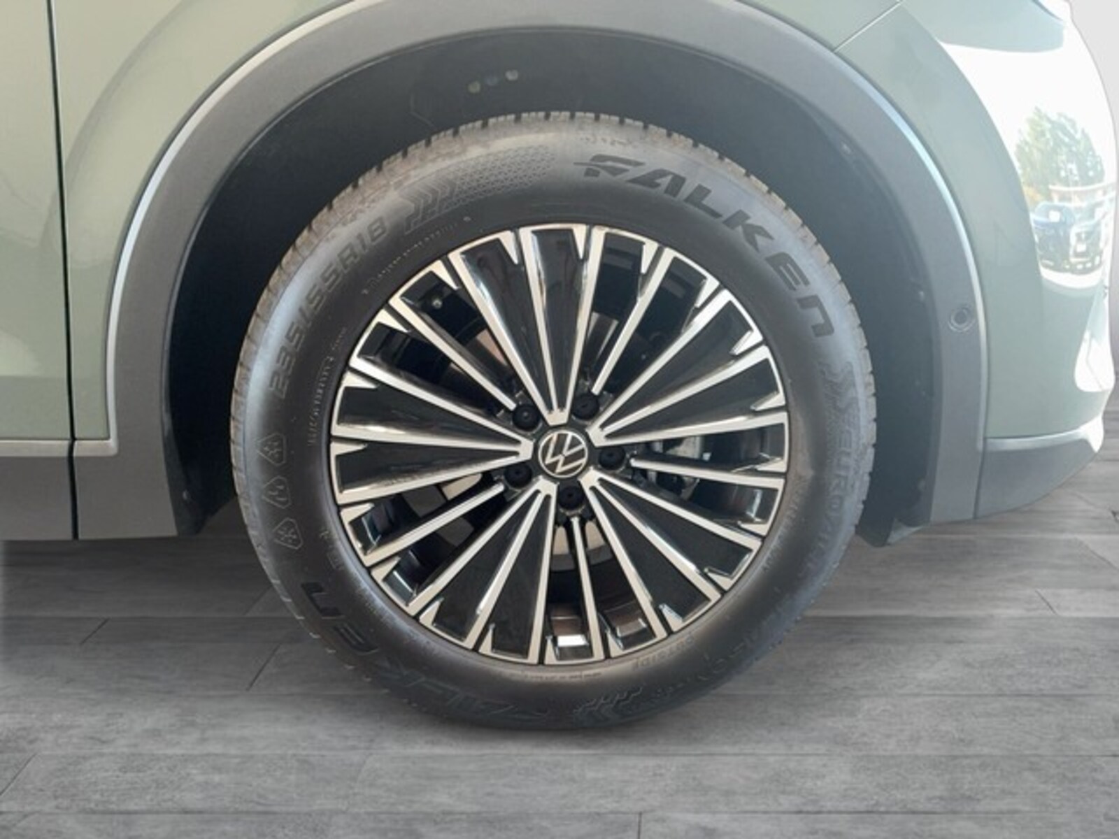 Volkswagen Tiguan – Bild 7