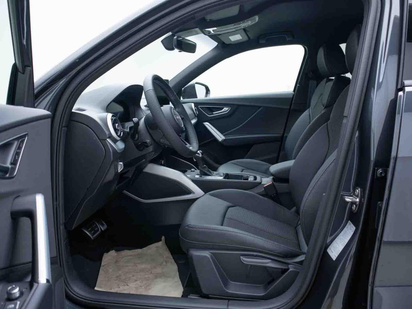 Bild über Audi Q2 advanced 35 TFSI S tronic - für weitere Informationen kontaktieren Sie den Audi Partner