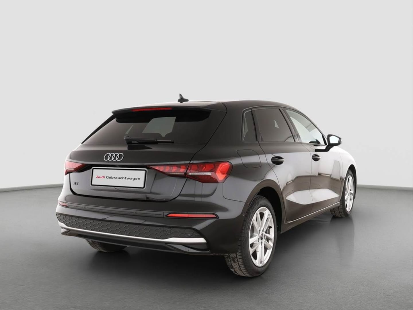 Bild über Audi A3 Sportback TFSI e TFSI e 150 kW S tronic - für weitere Informationen kontaktieren Sie den Audi Partner