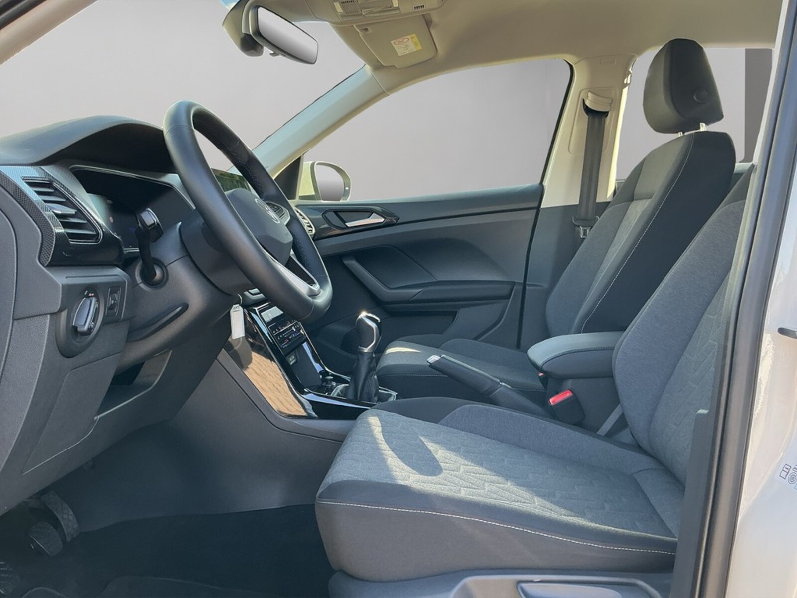 Volkswagen T-Cross – Bild 11