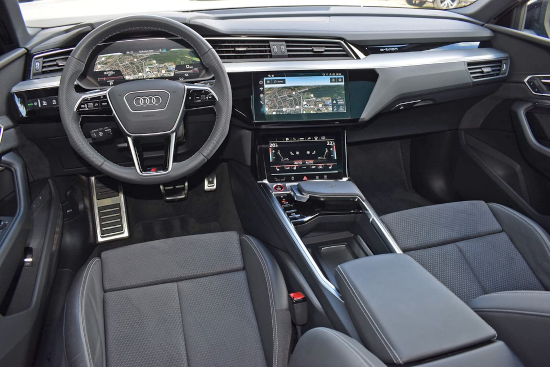Audi SQ8 e-tron