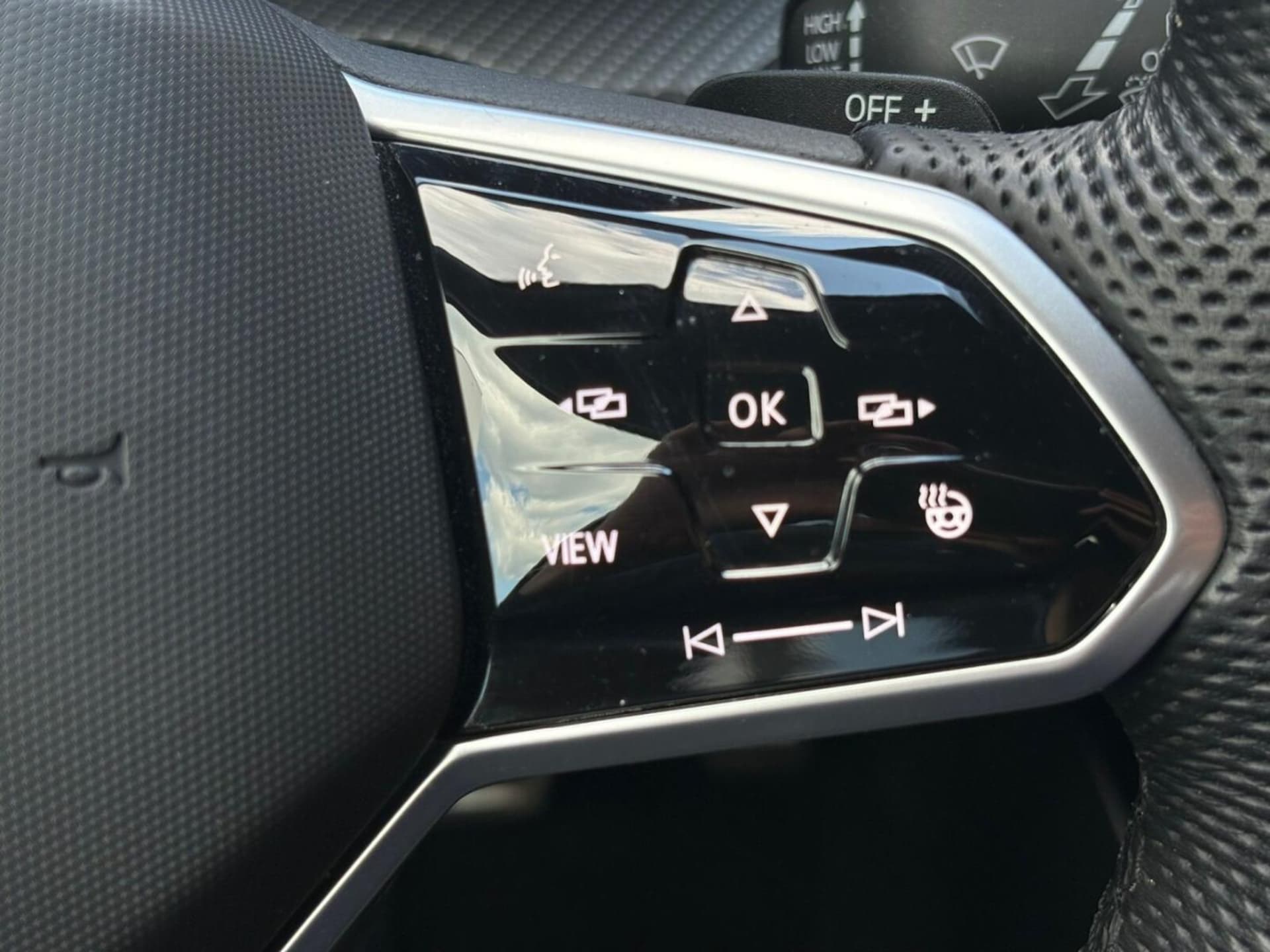 Volkswagen Golf Variant R-Line