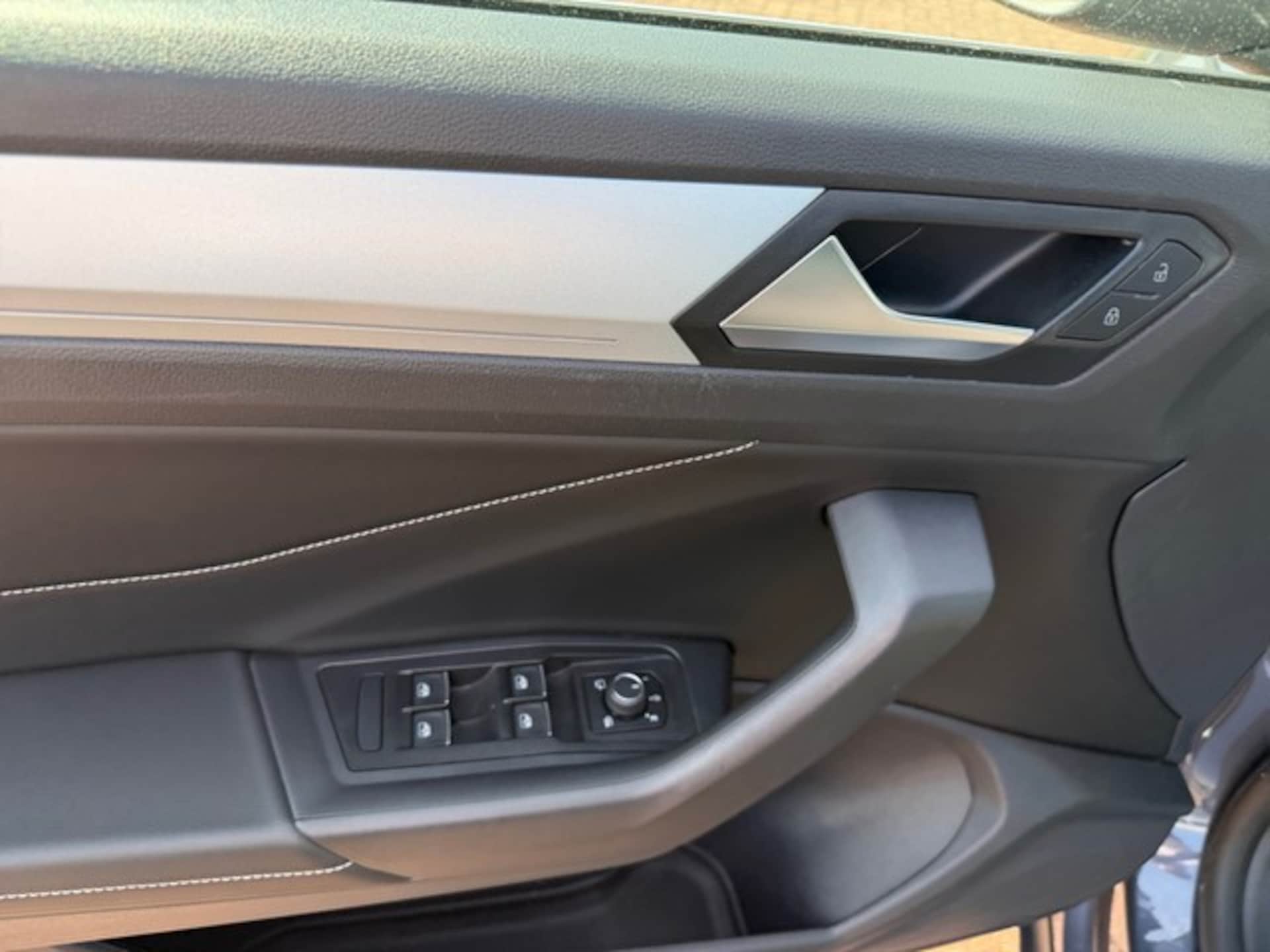 Volkswagen T-Roc Cabriolet Style