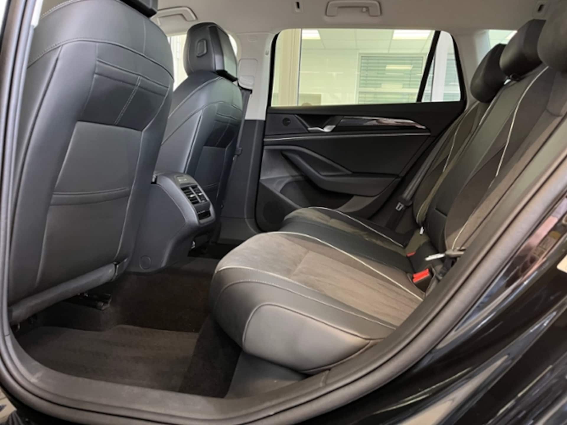 Volkswagen Passat Business
