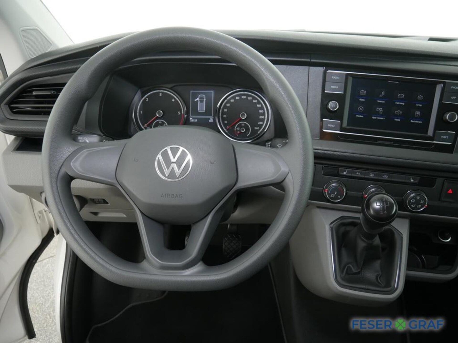 Volkswagen T6.1 Transporter Kombi kurzer Radstand
