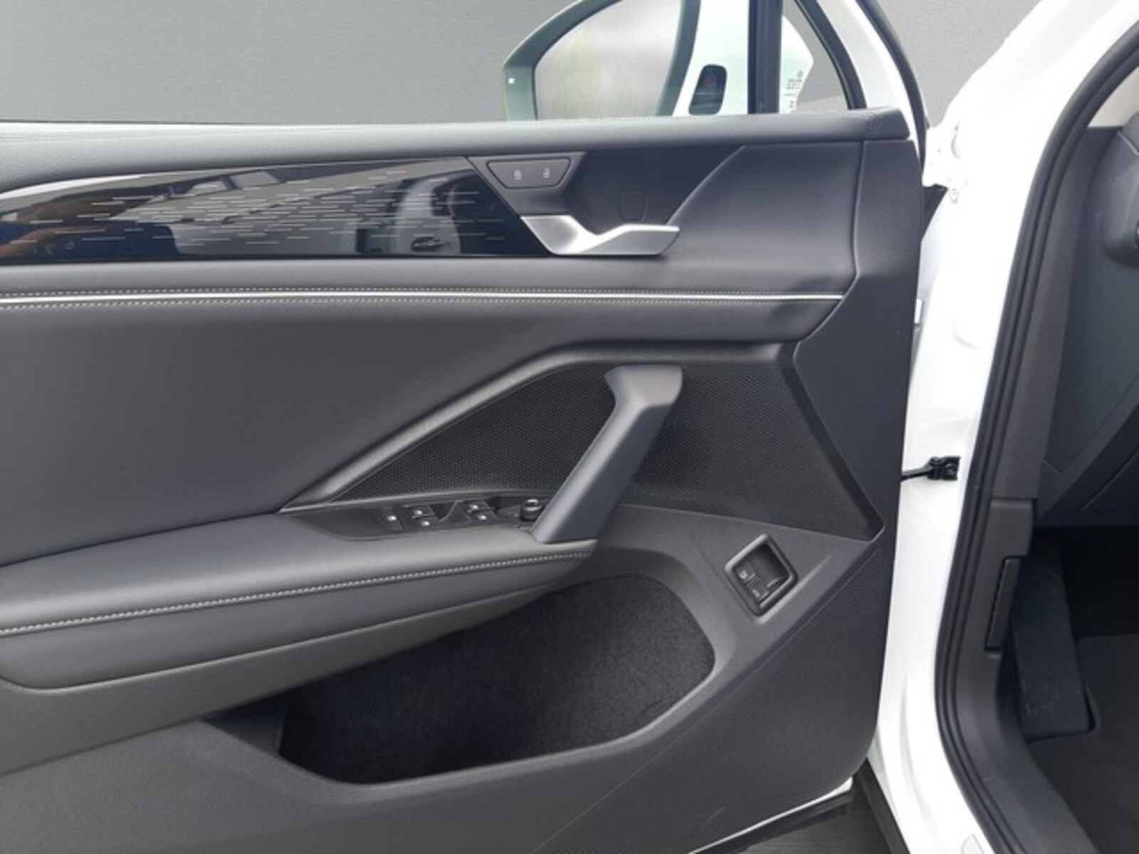 Volkswagen Tiguan – Bild 13