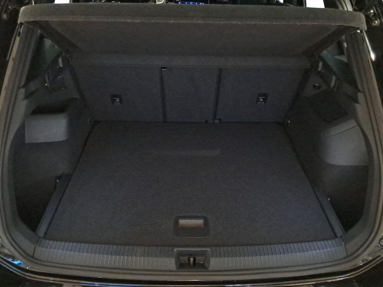 Volkswagen Tiguan – Bild 11
