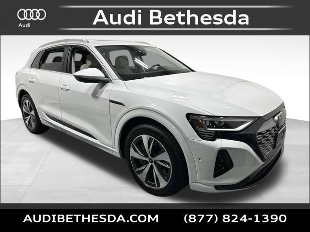 2024 Audi Q8 e-tron