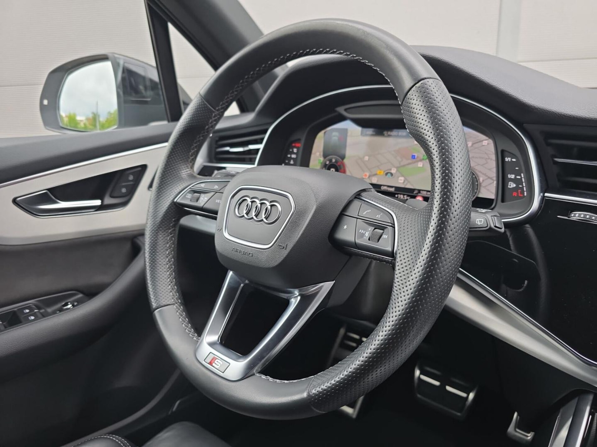 Audi Q7 SUV S line