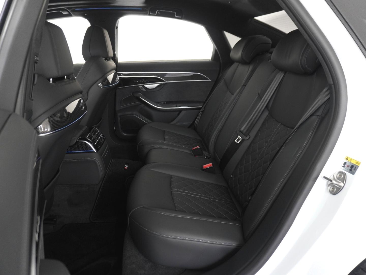 Audi S8 S8 TFSI 420(571) kW(PS) tiptronic for more details contact your dealer
