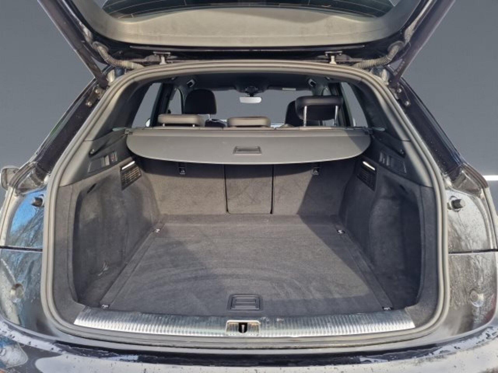 Audi SQ5 SUV