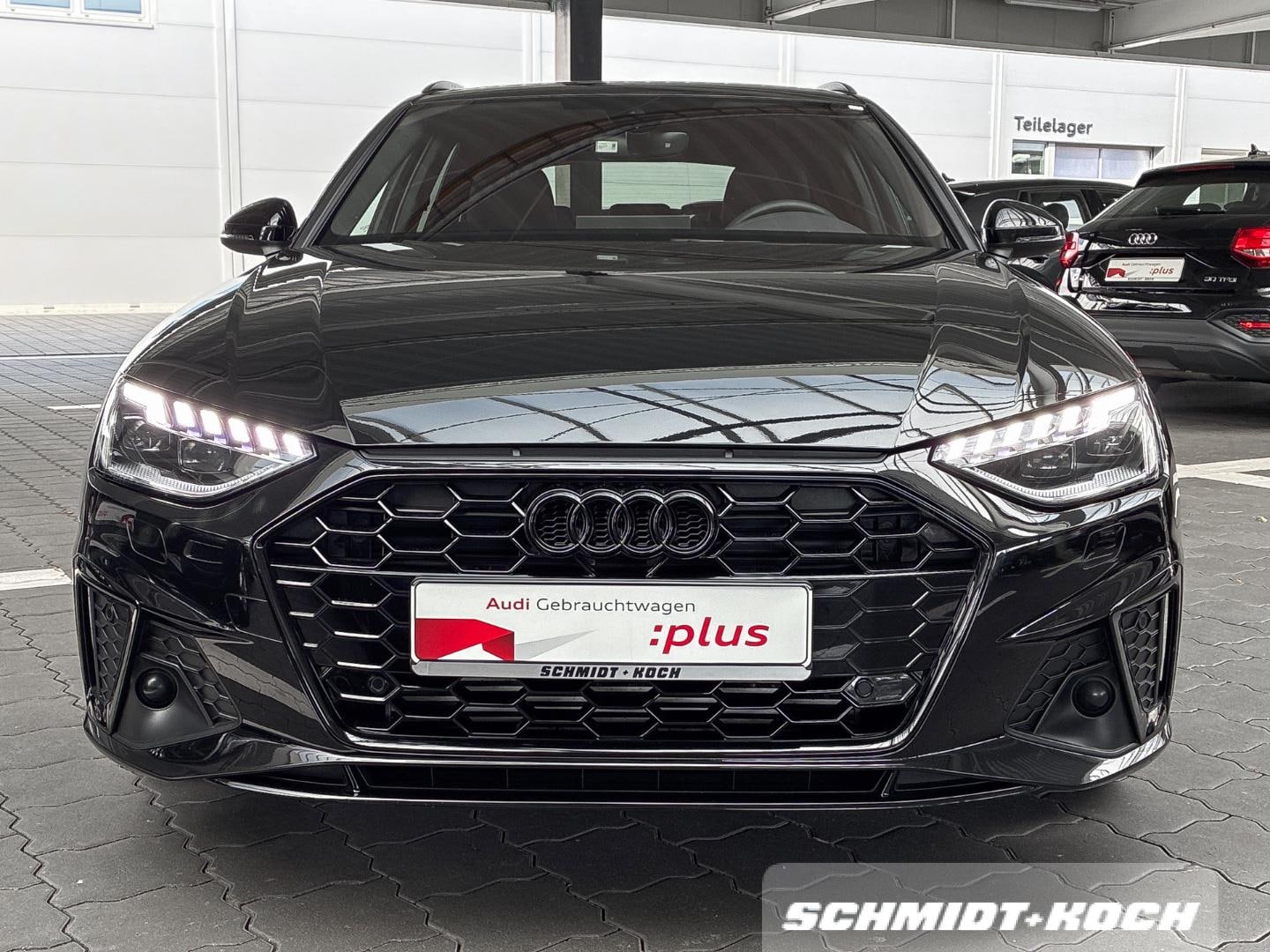 Bild über Audi A4 Avant S line 40 TFSI S tronic - für weitere Informationen kontaktieren Sie den Audi Partner