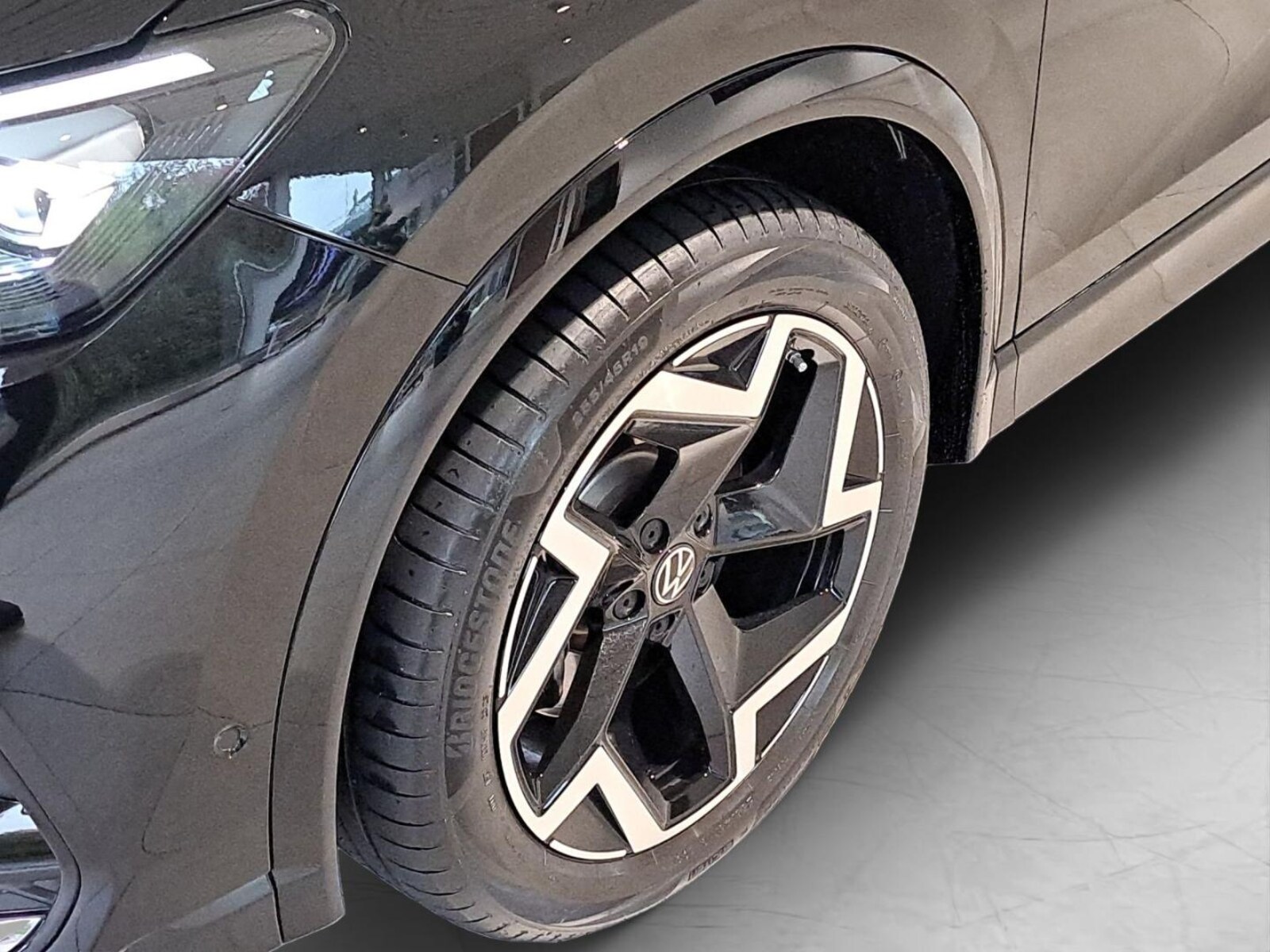 Volkswagen Tiguan – Bild 12