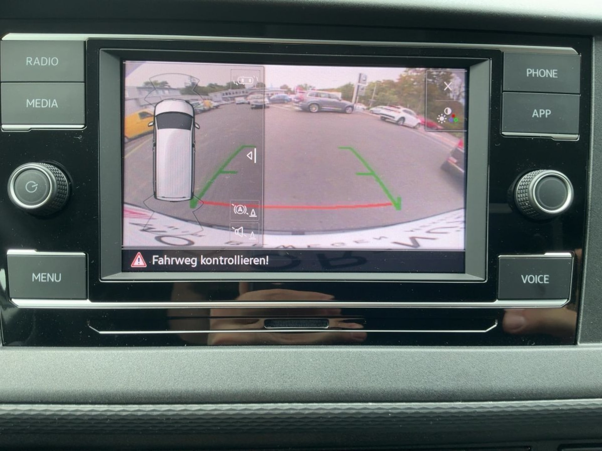 Volkswagen T6.1 Transporter Kasten langer Radstand