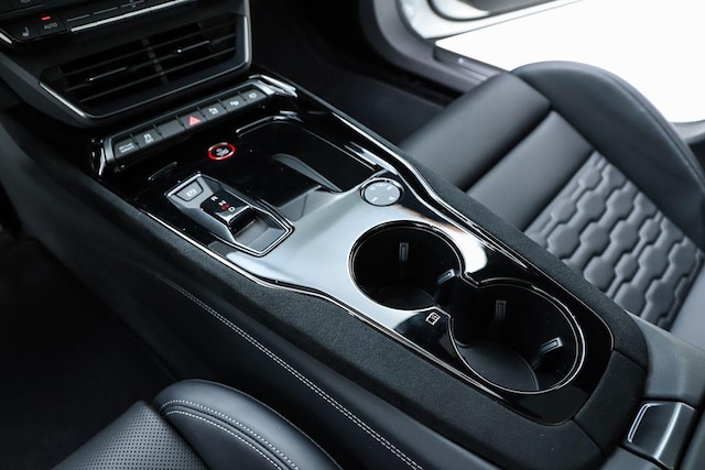 2026 Audi RS e-tron GT Performance Base - Photo 49