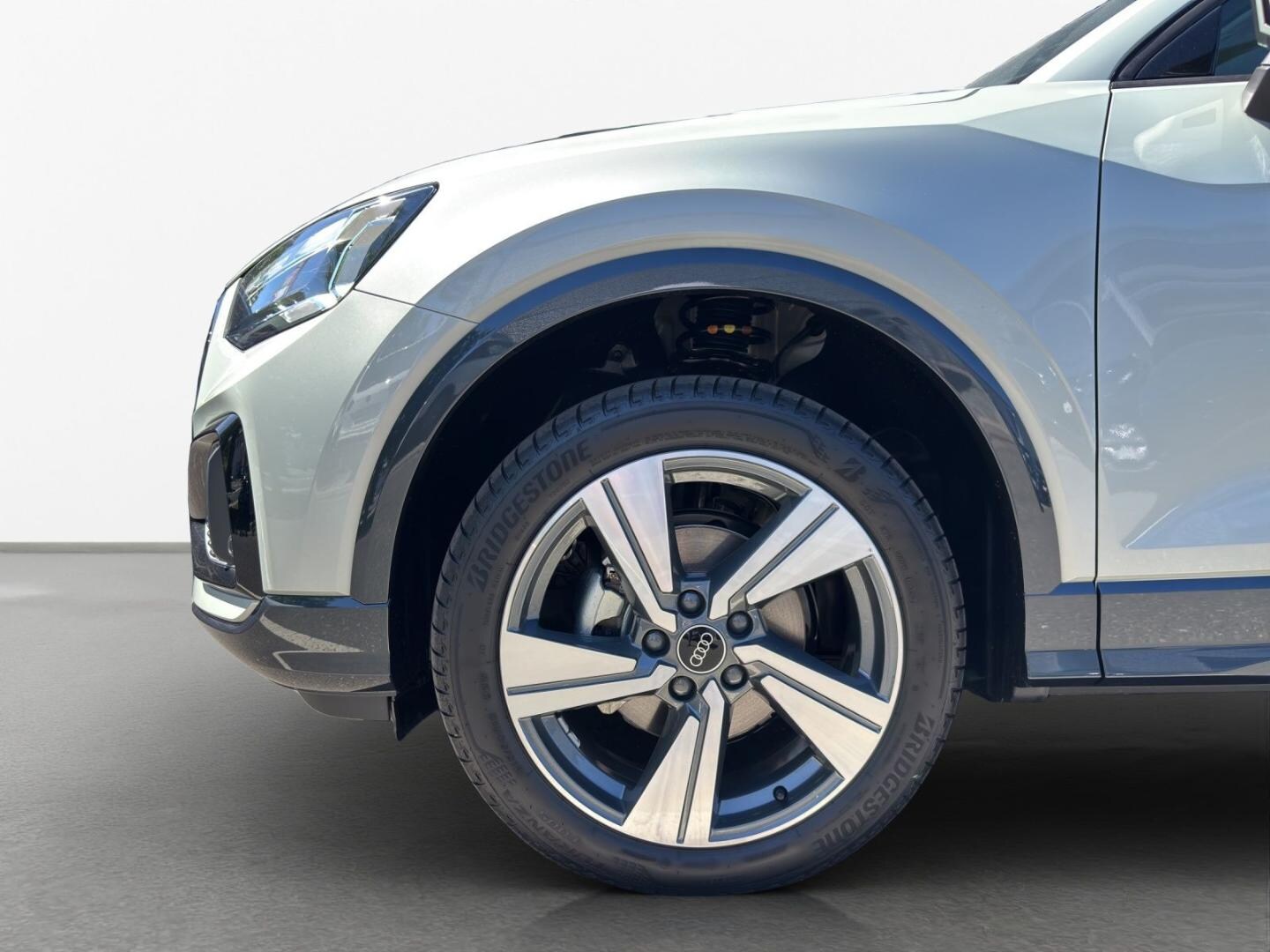 Bild über Audi Q2 advanced 35 TFSI 110(150) kW(PS) S tronic - für weitere Informationen kontaktieren Sie den Audi Partner