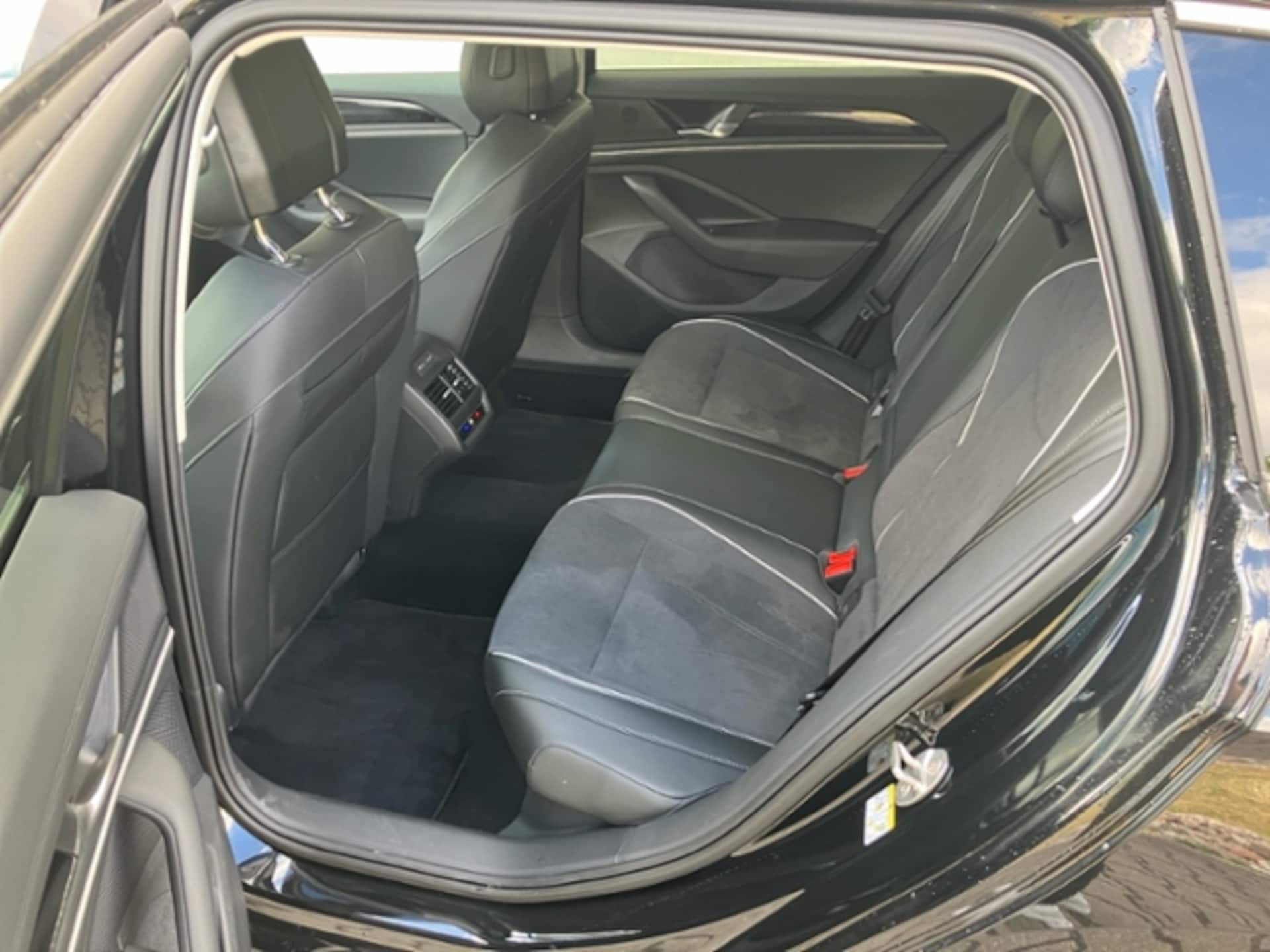 Volkswagen Passat Business