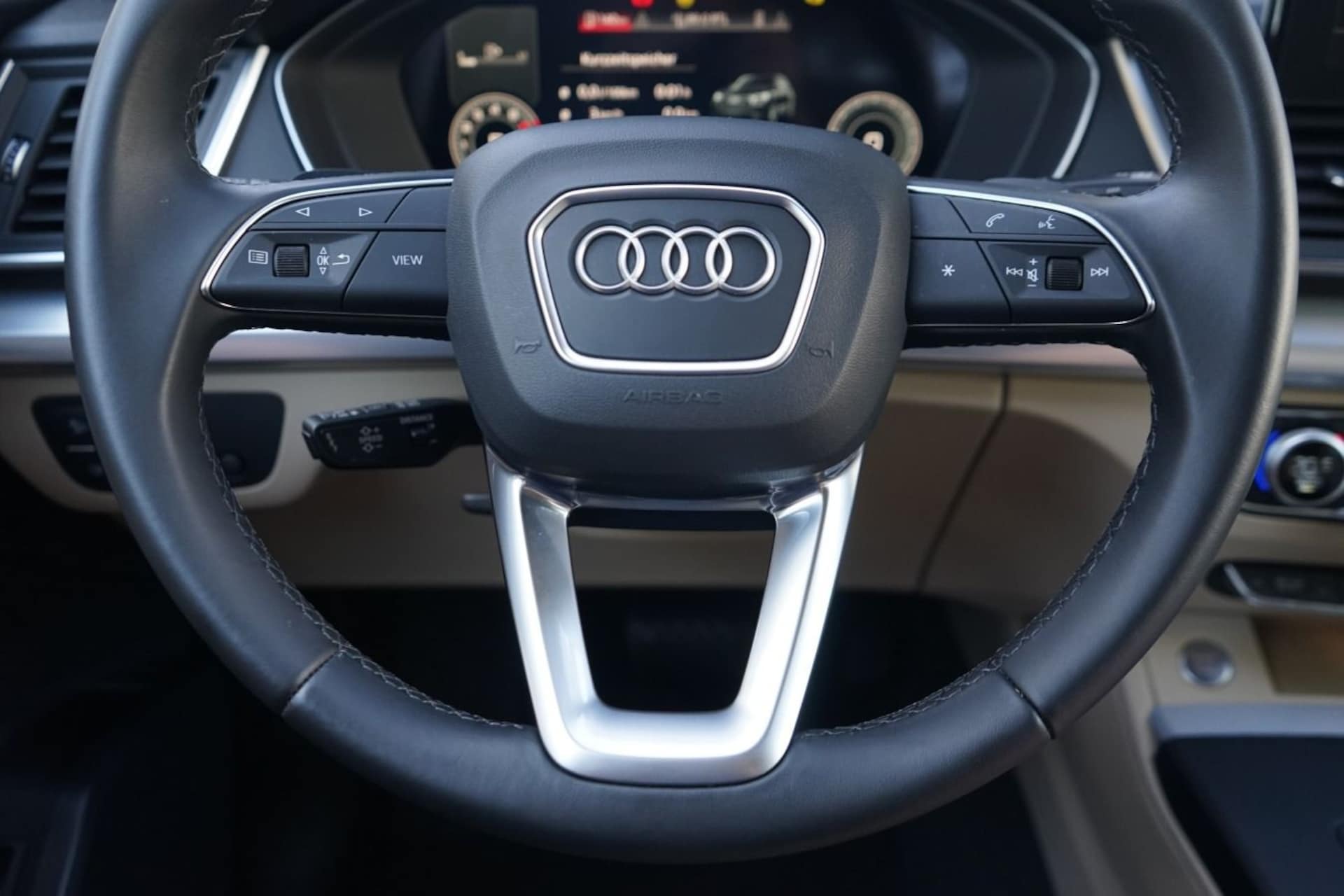 Audi Q5 SUV Advanced