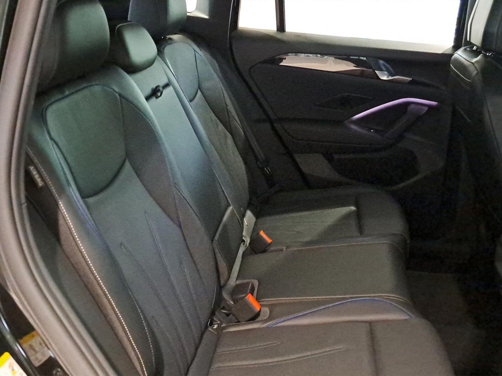 Volkswagen Tiguan – Bild 15