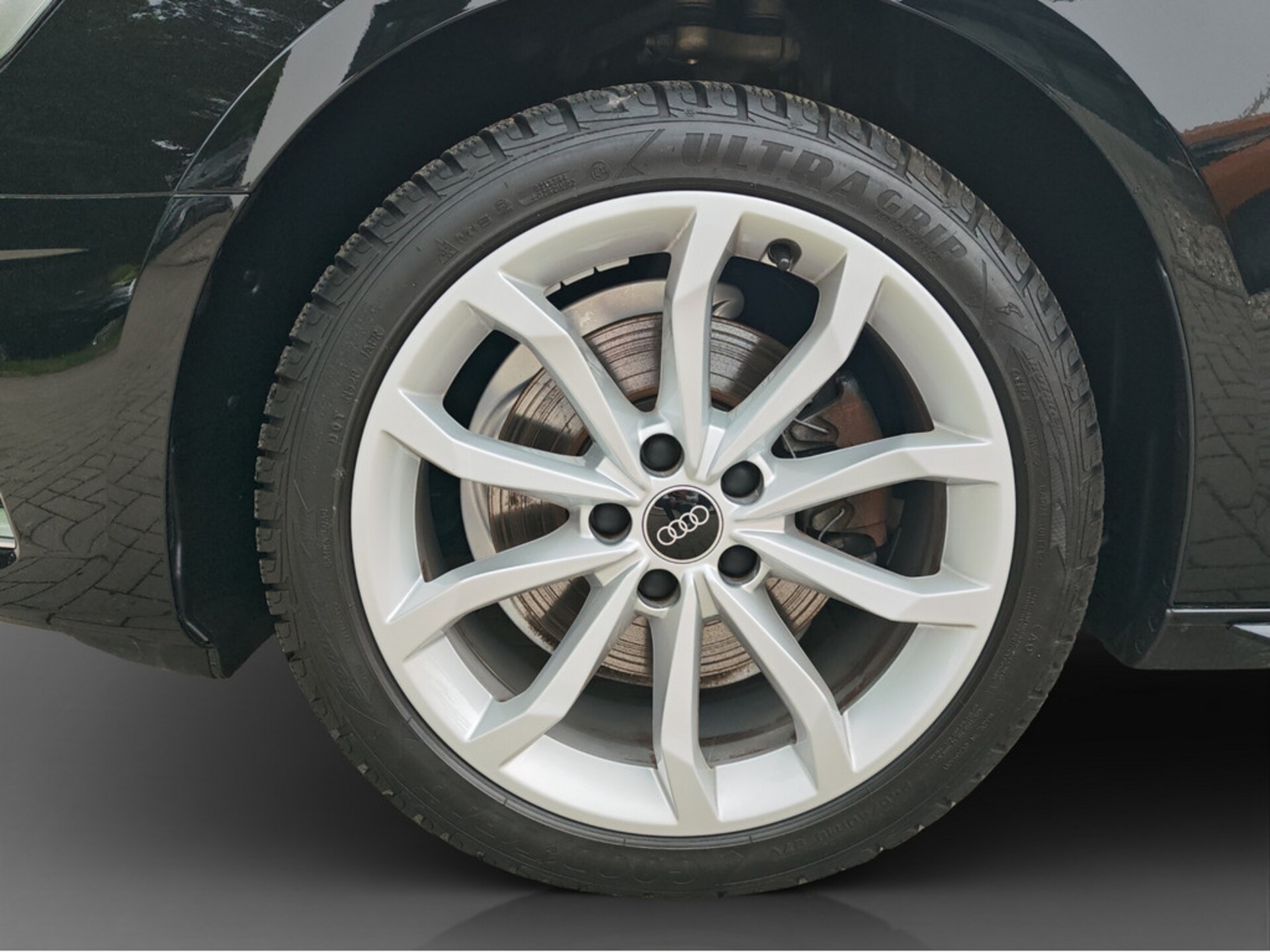 Audi A4 Avant Advanced