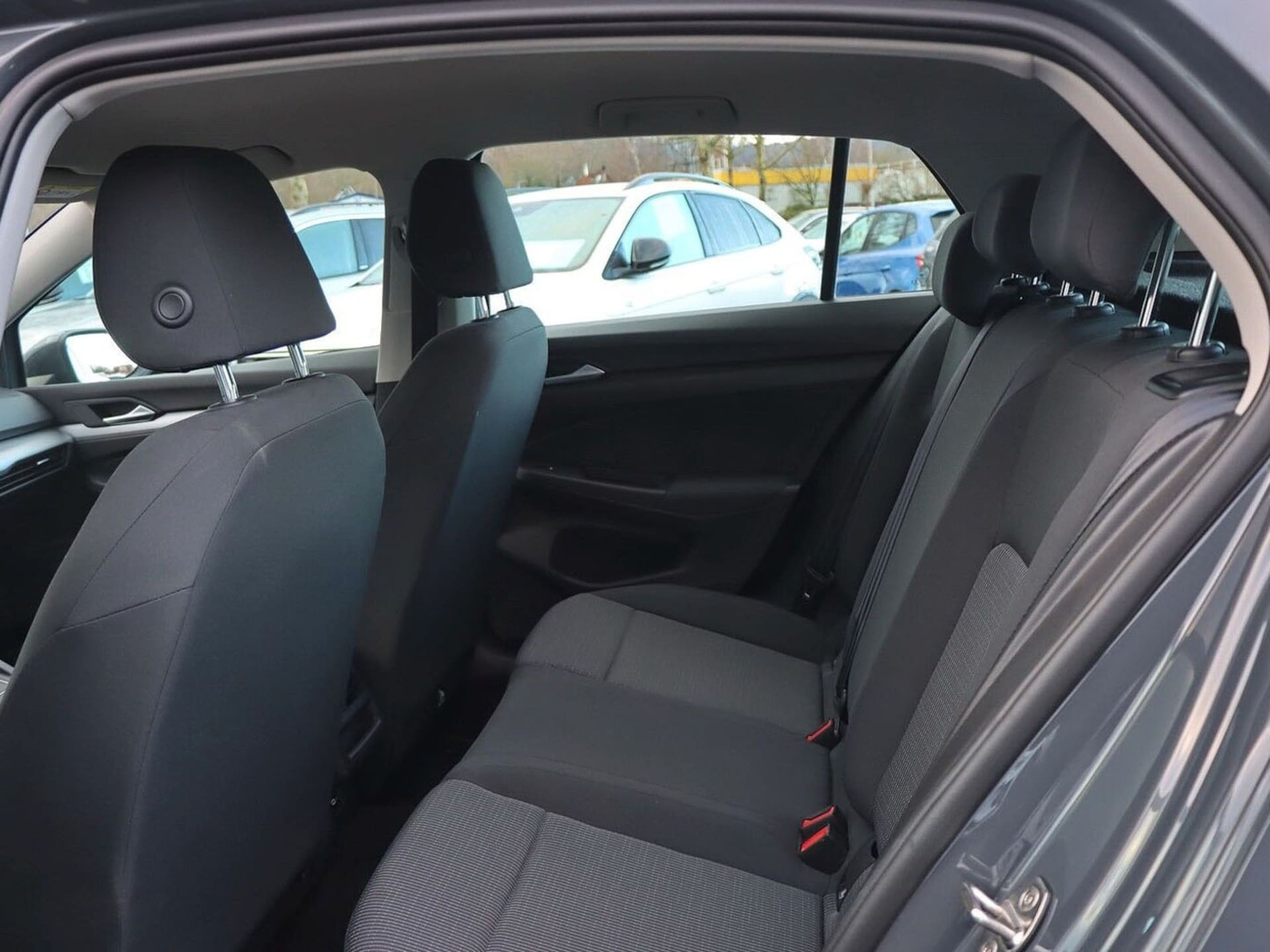 Volkswagen Golf Basis-Modell