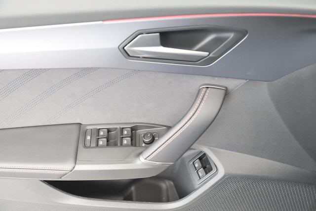 Bild des Autos 17
