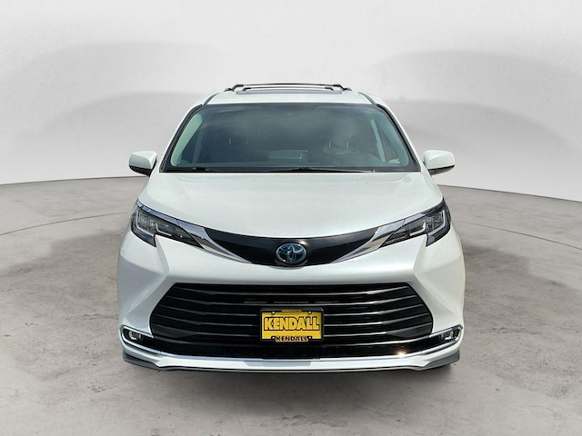 2023 Toyota Sienna