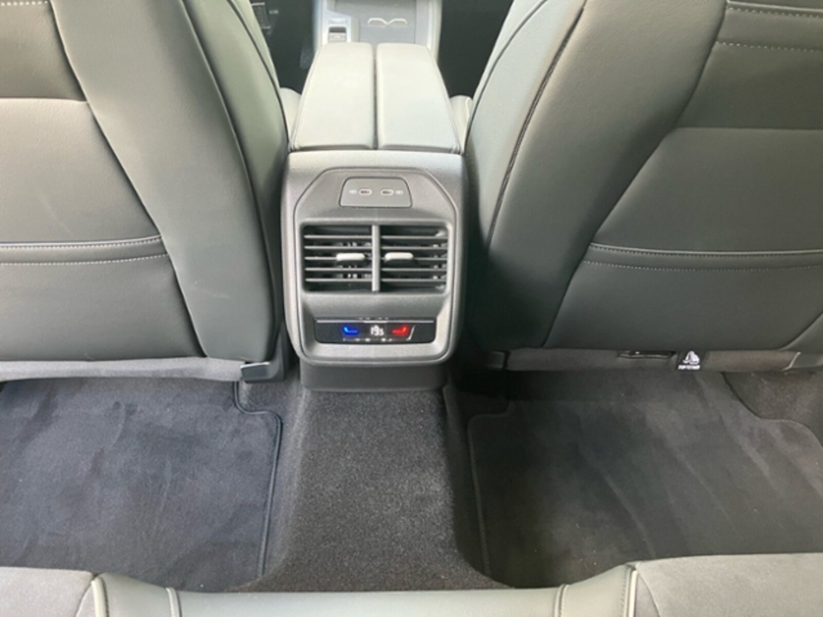 Volkswagen Passat – Bild 15