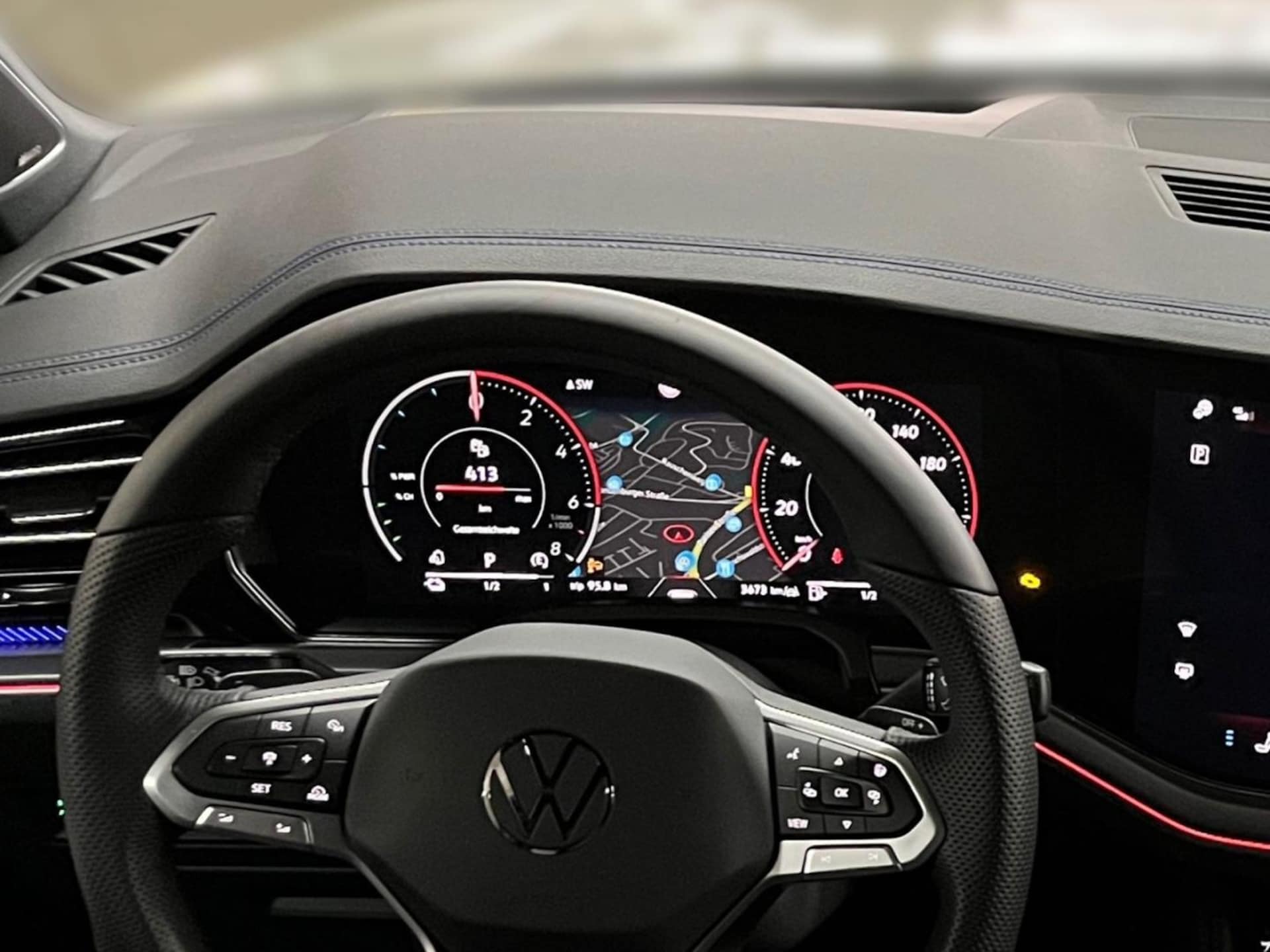 Volkswagen Touareg R