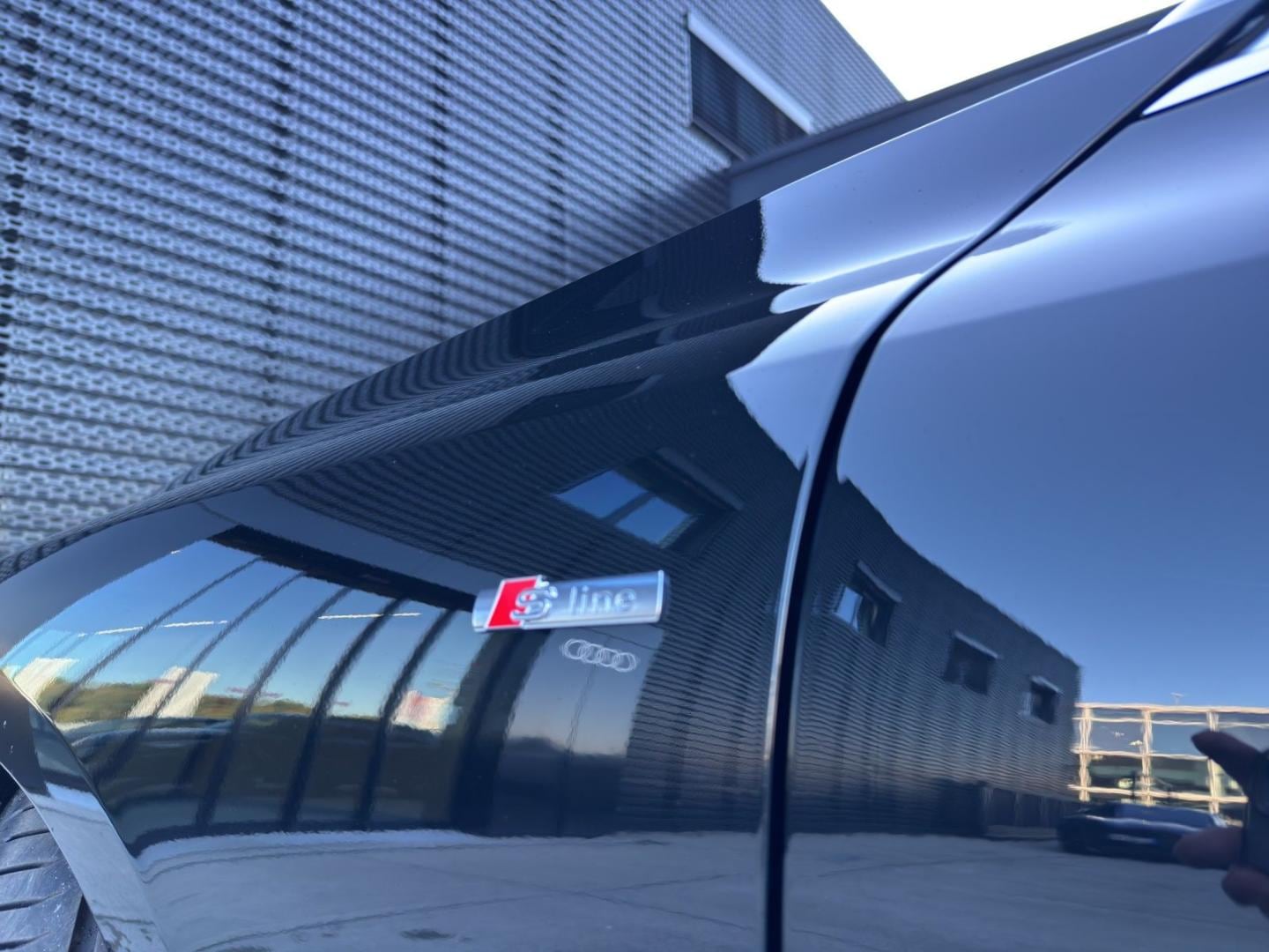Bild über Audi A6 Avant TDI quattro 150 kW S tronic - für weitere Informationen kontaktieren Sie den Audi Partner