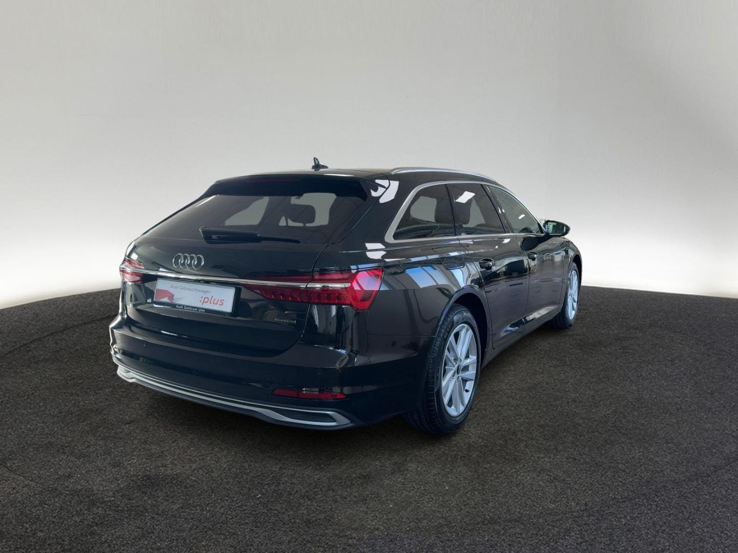 Bild über Audi A6 Avant advanced 40 TDI quattro S tronic - für weitere Informationen kontaktieren Sie den Audi Partner