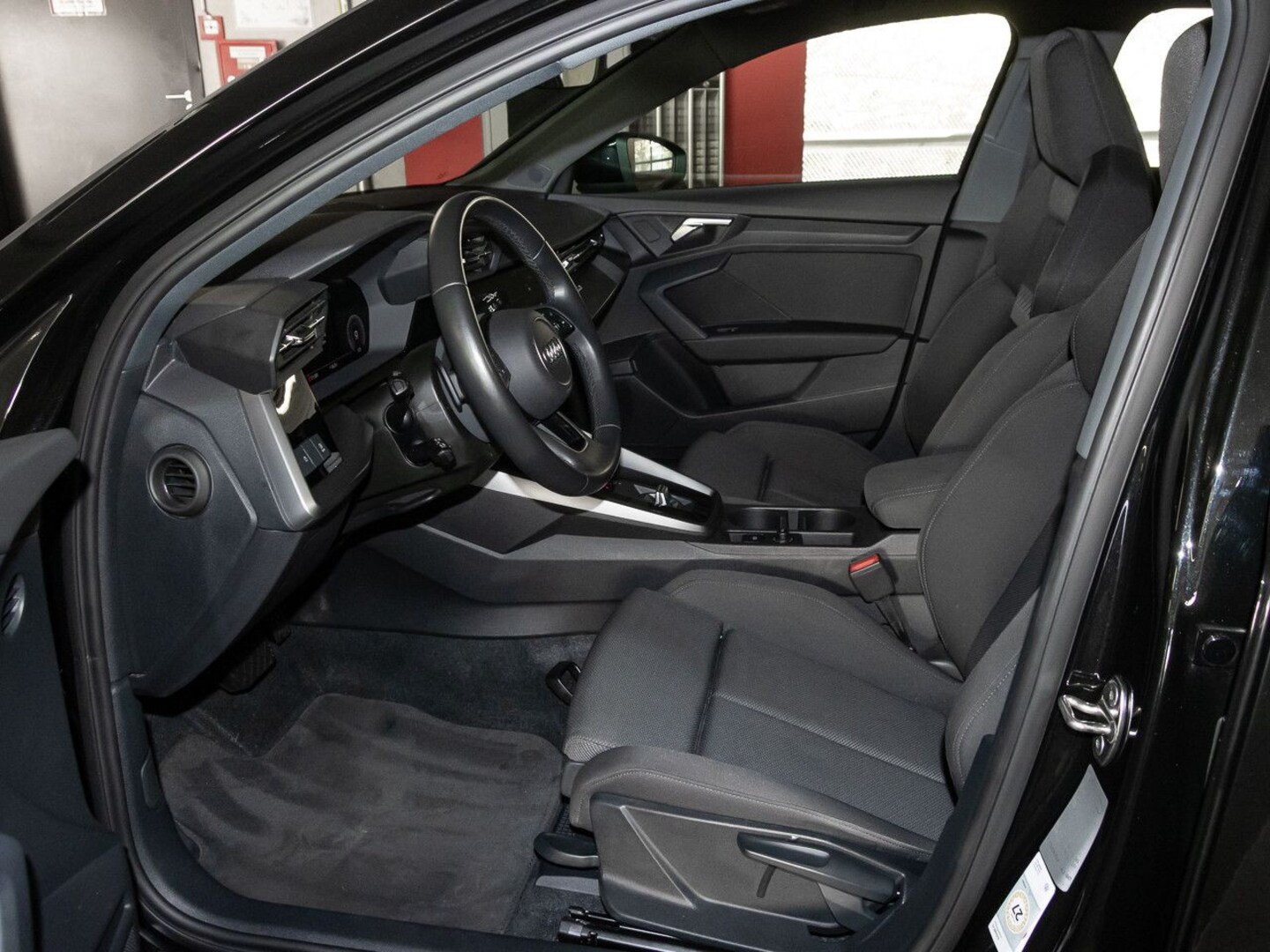 Bild über Audi A3 Sportback 30 TFSI S tronic - für weitere Informationen kontaktieren Sie den Audi Partner