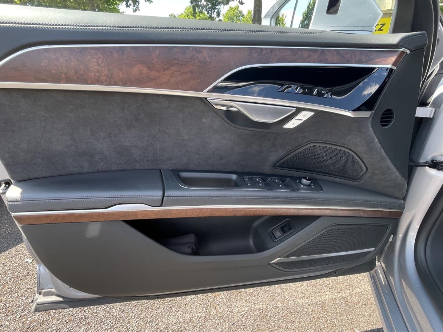 Image about Audi A8 L 50 TDI quattro tiptronic