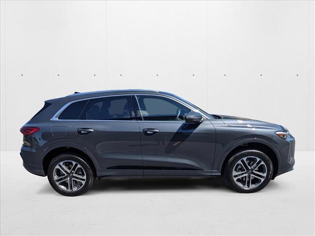 2025 AUDI Q5 - Image 4