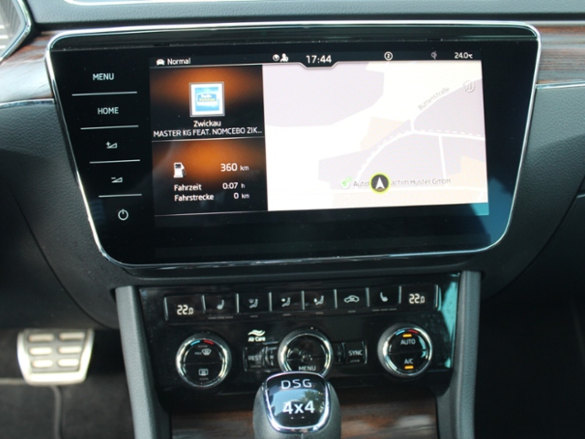 Skoda Superb Combi Scout