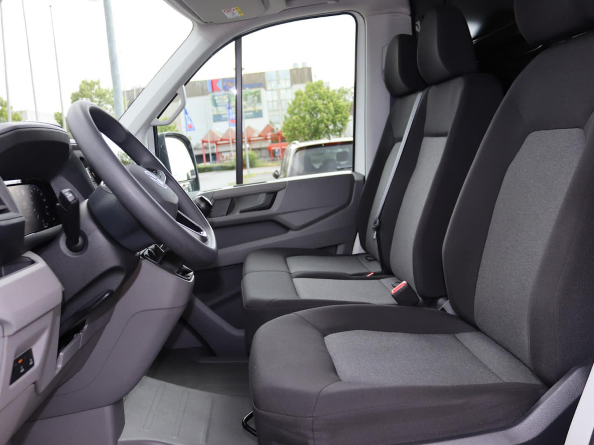 Volkswagen Crafter Kasten langer Radstand