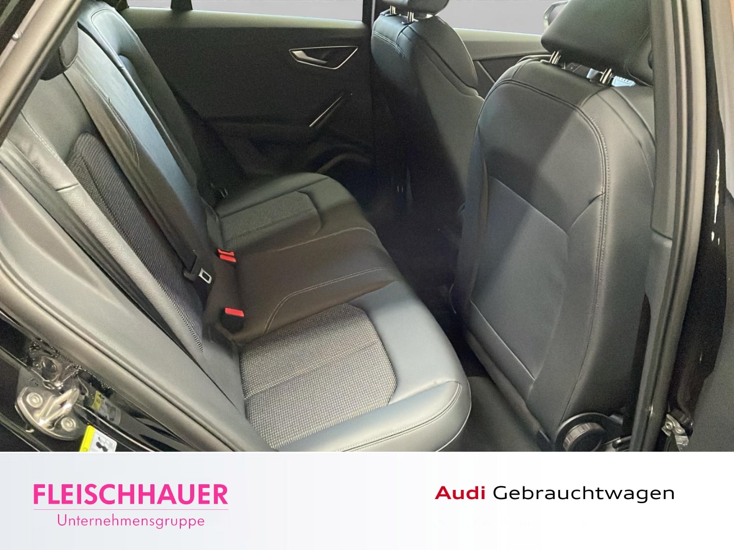 Bild über Audi Q2 advanced 35 TFSI 110(150) kW(PS) S tronic - für weitere Informationen kontaktieren Sie den Audi Partner