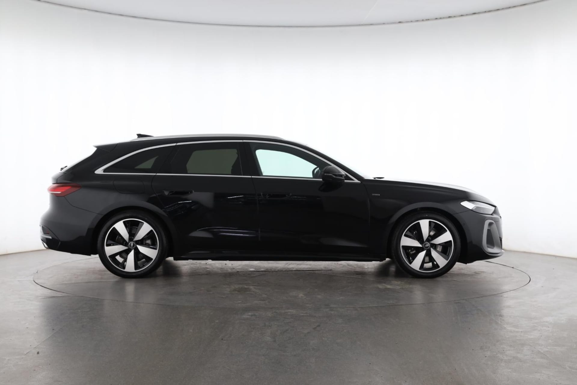 Audi A5 Avant e-hybrid