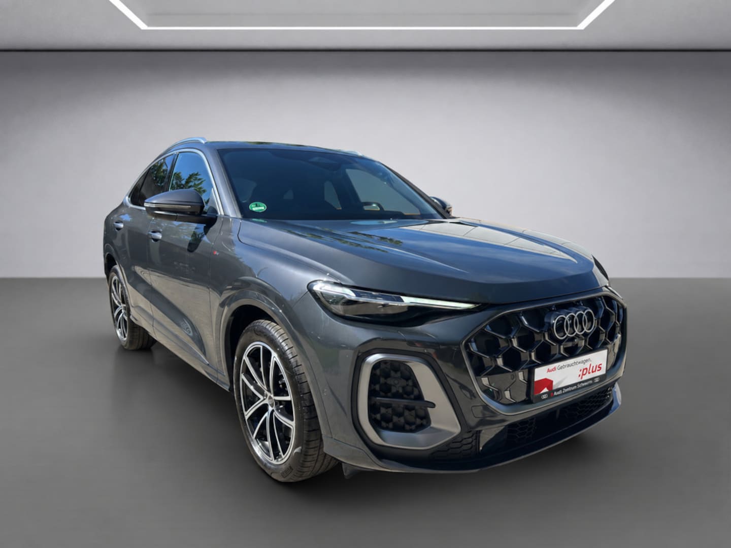 Bild über Audi Q5 Sportback TDI quattro 150 kW S tronic - für weitere Informationen kontaktieren Sie den Audi Partner